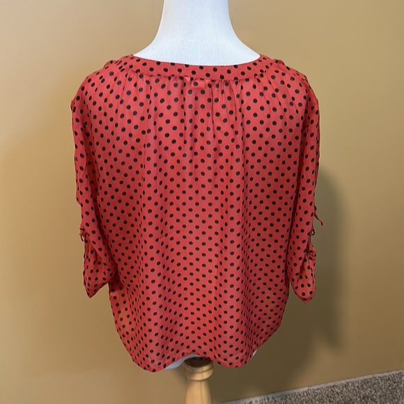 😊 I Love H81 Semi Sheer 1/2 Button Blouse - Picture 2 of 4